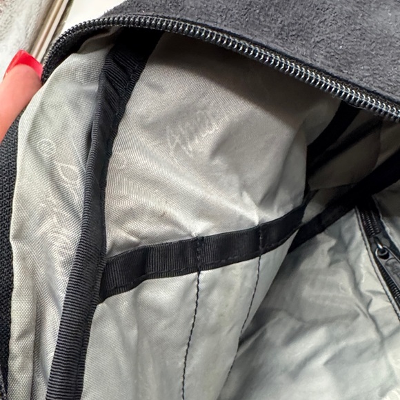 Ameribag Relax Your Back Stylish Black Microsuede Sling Bag BP9393F - Picture 6 of 15